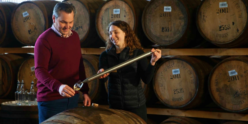 Highlands and Lowlands Whisky Distillery Private Tour & Tasting