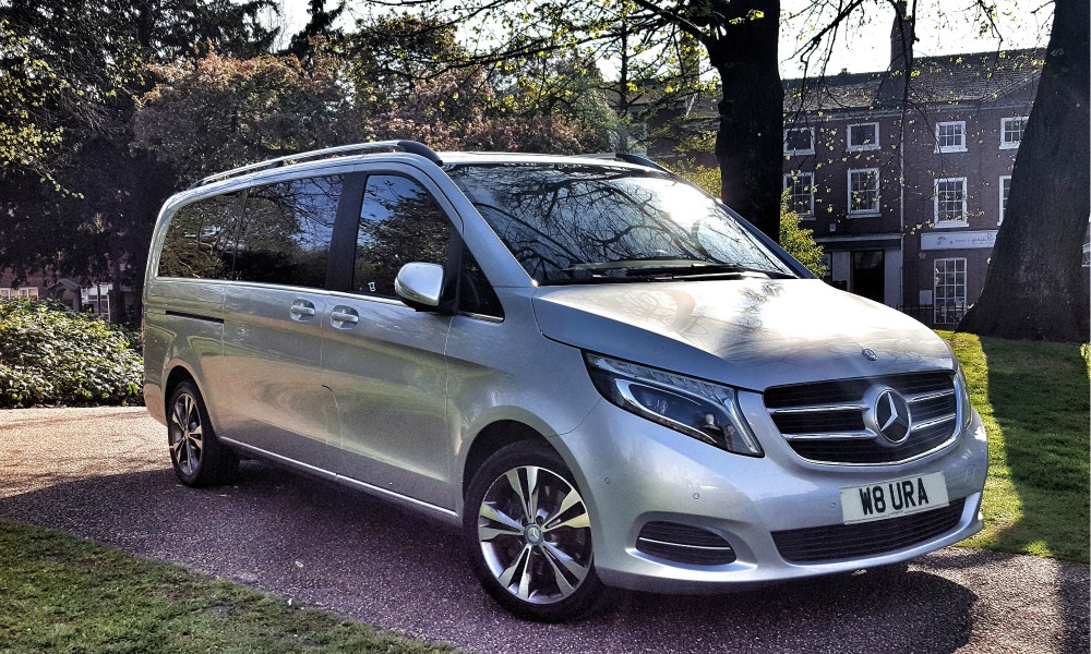 Luxury Airport Transfers in Grantham