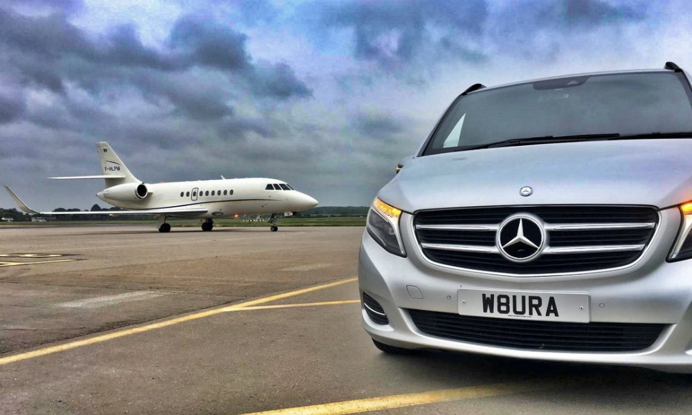 VIP Airport Limo Services for Private Jet Arrivals and Departures in the UK